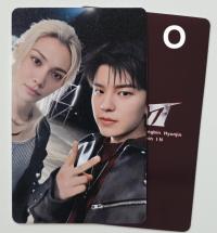 Stray Kids : Giant Japan POB Unit Photocards