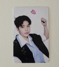 Stray Kids : Hollow Japan Fan club Double Sided Photocards