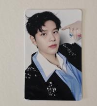 Stray Kids : Hollow Japan Fan club Double Sided Photocards