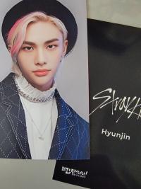 Stray Kids Nikkei Benefit Photocards