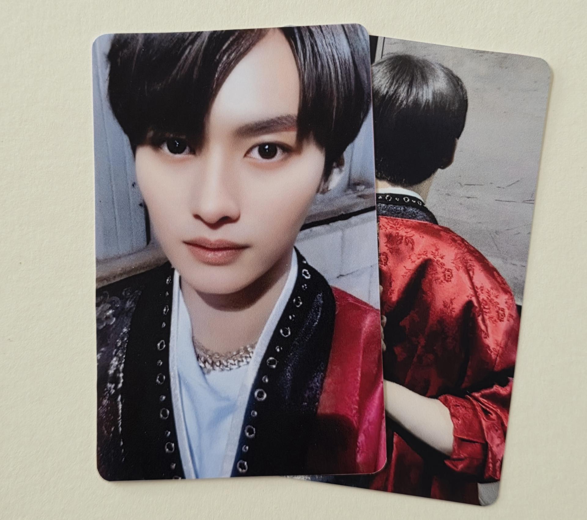 Stray Kids : Lee Know - In Life Photocards