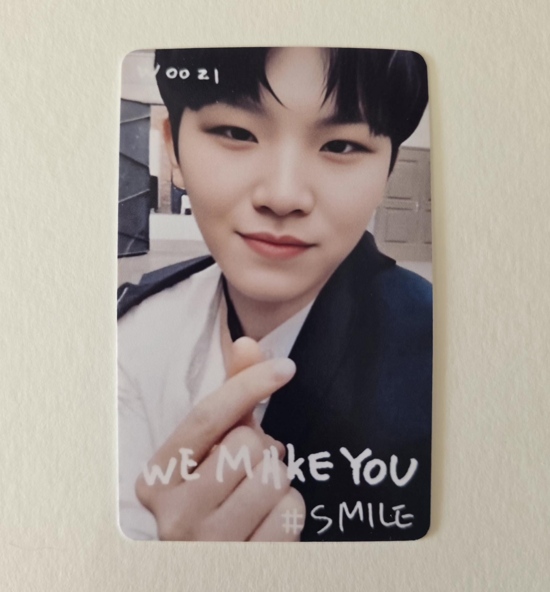 Seventeen: Woozi -We Make You Carat Edition Photocards 