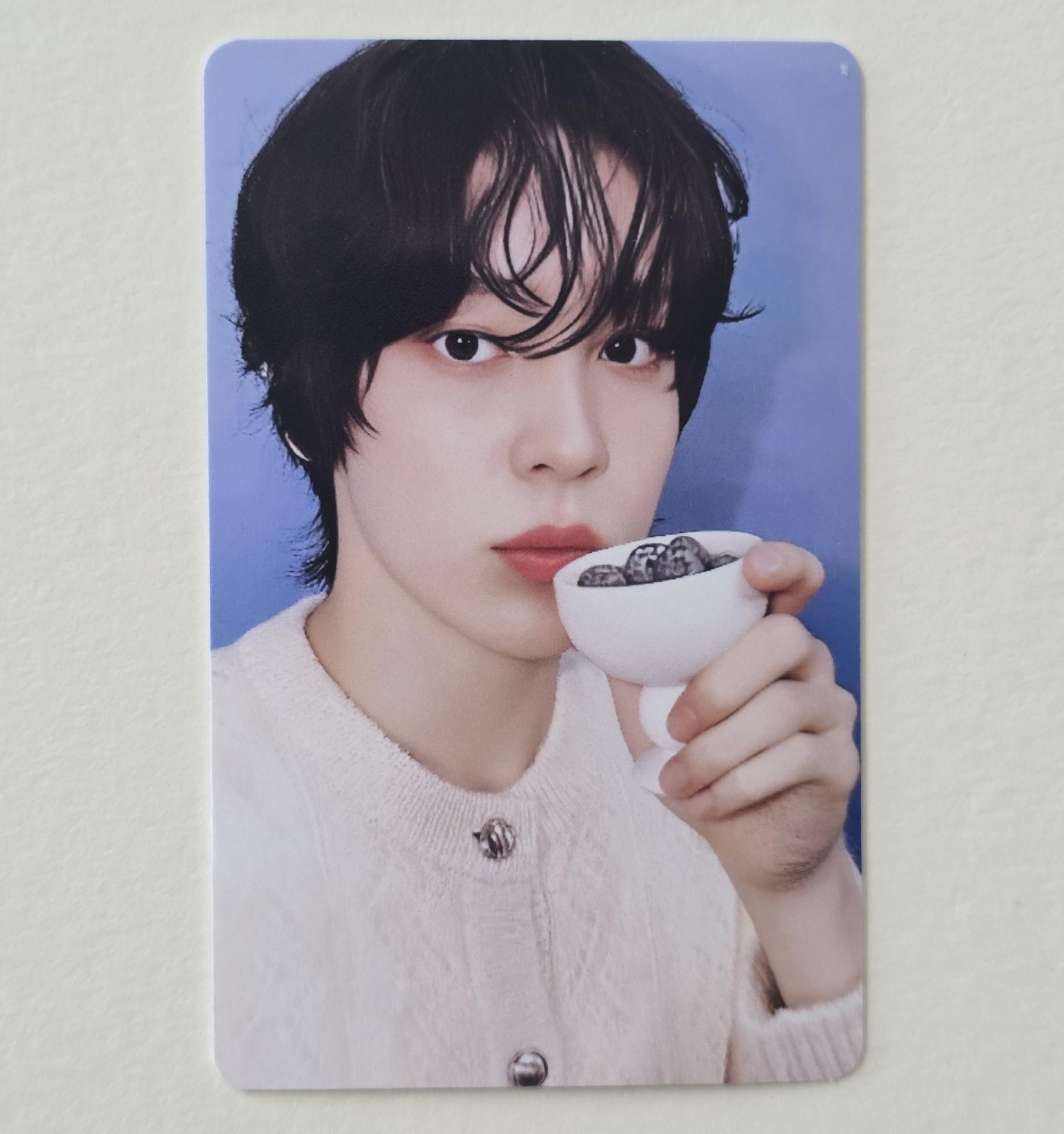 ATEEZ : Seasons Greetings 2026 : Pastry Shop Set B Photocards