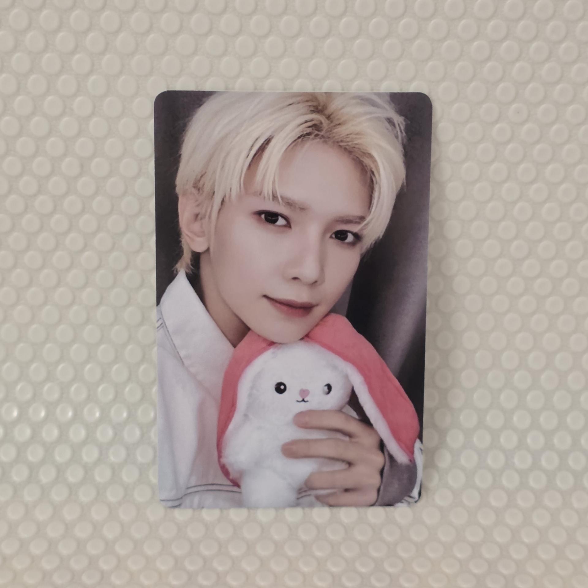 ATEEZ : Golden Hour 4 Poca Album Strawberry Bunny POB Photocards