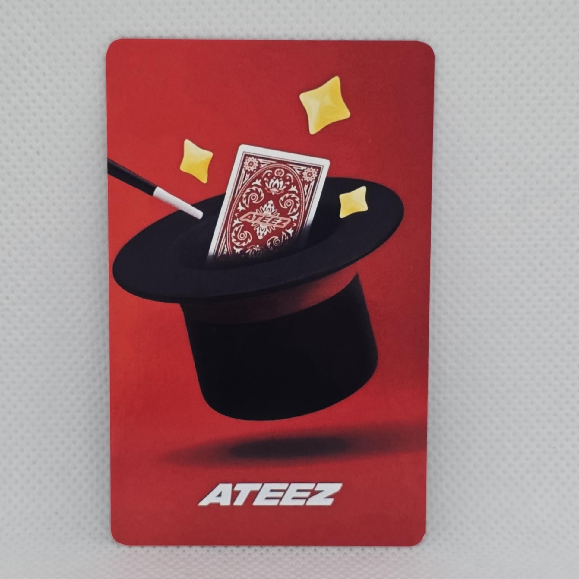 Ateez : Yunho - Golden Hour 3 Hello 82 Magician Photocards
