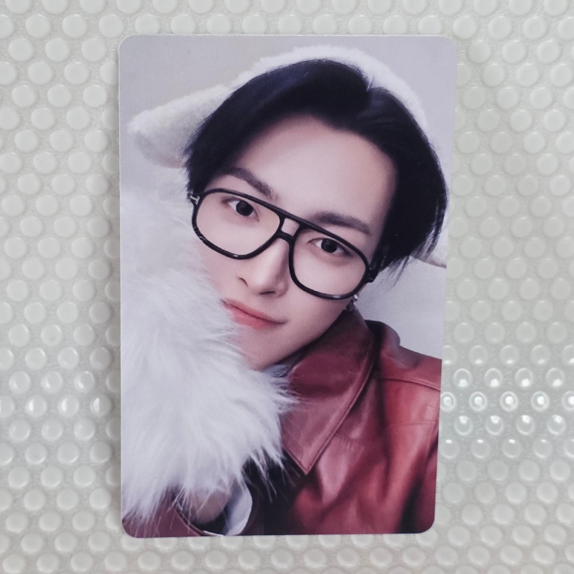 ATEEZ : Golden Hour 4 Makestar Fan Call Photocards Hongjoong