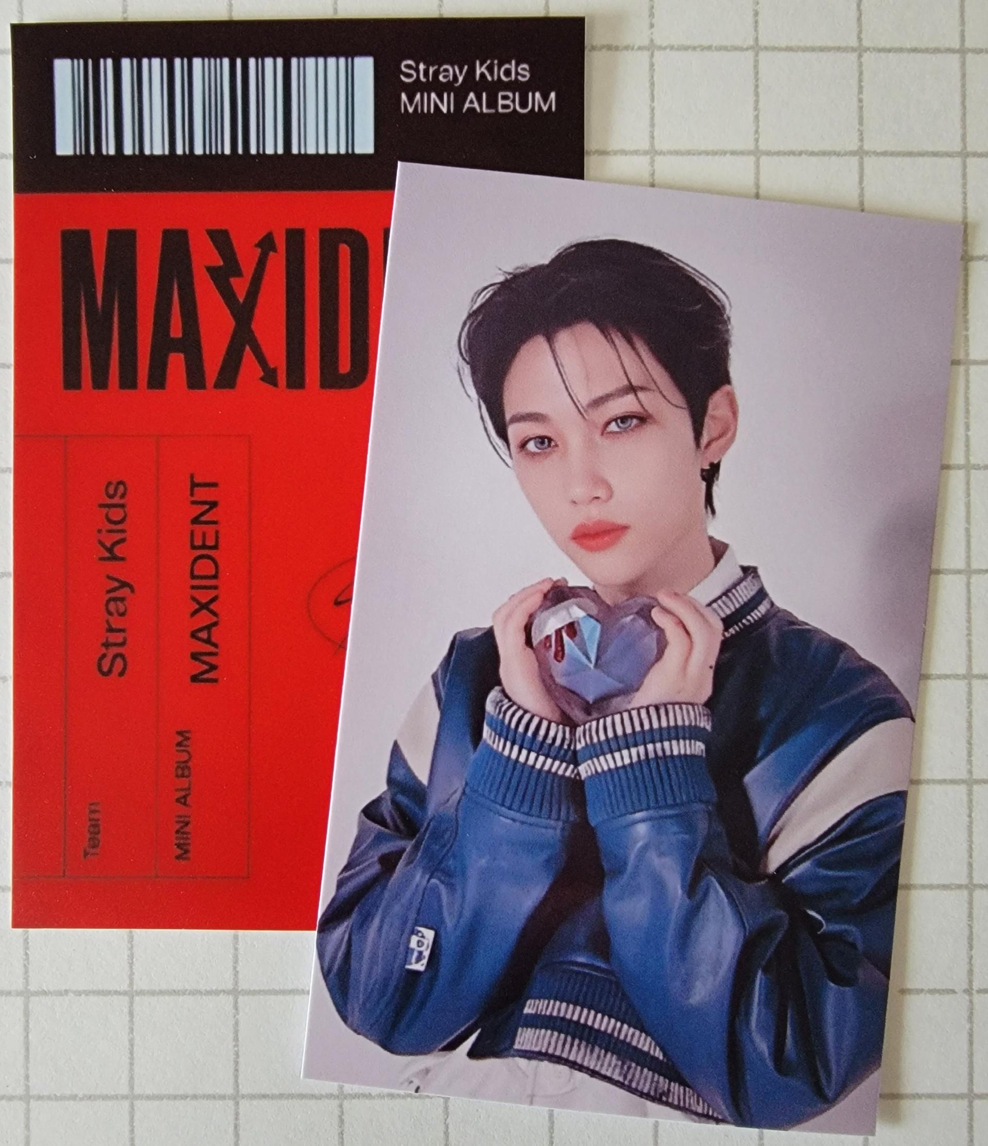 Stray Kids Maxident Case POB Photocards