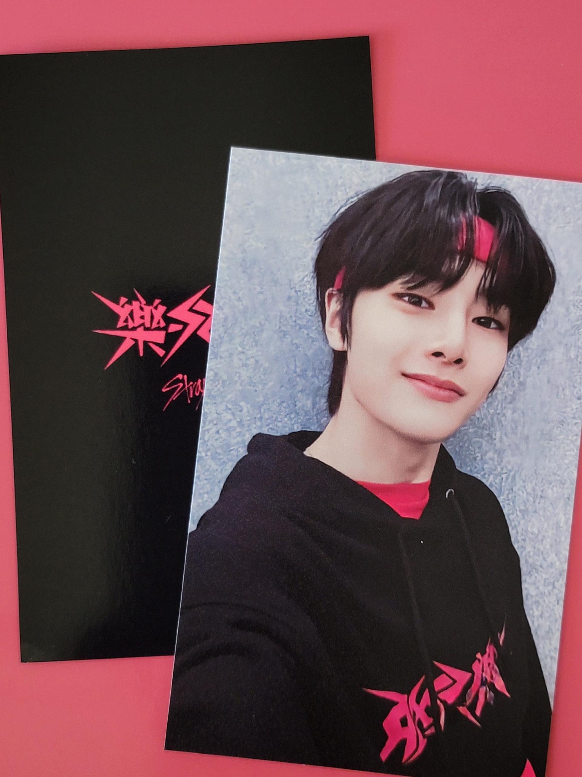 Stray Kids Rockstar [樂-STAR] Broadcast Photocards