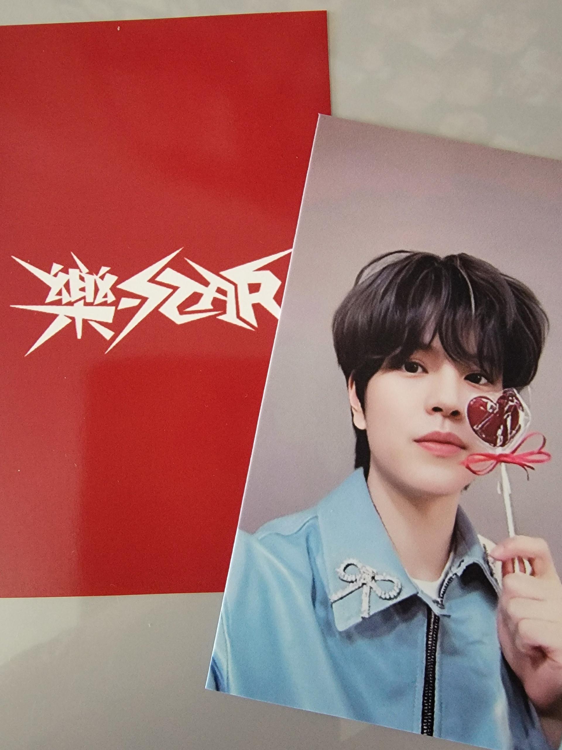 Stray Kids Rockstar Loli Photocards