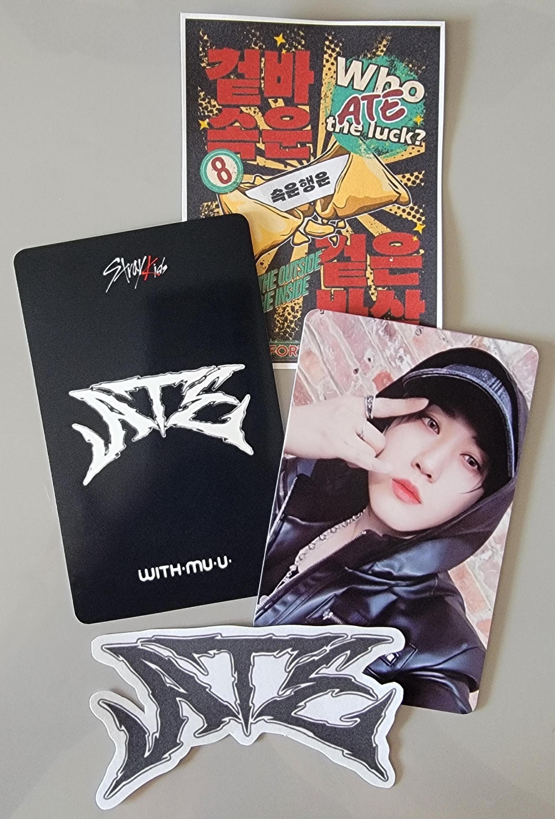 Stray Kids ATE with MUU Photocards